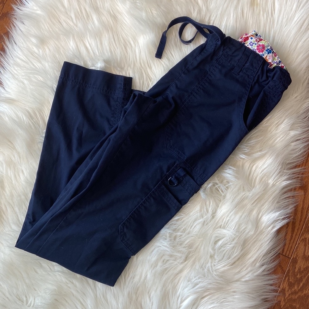 Koi Scubs Pants Sz XXS no tags please look at measurements . No refunds